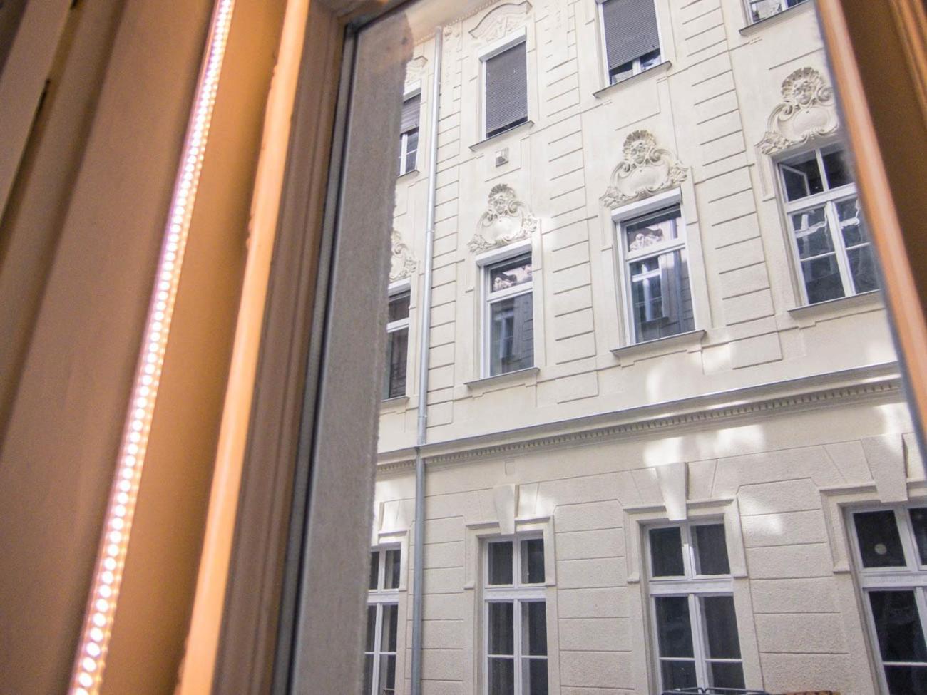 Goldcentral Apartment Akacfa Budapesta Exterior foto